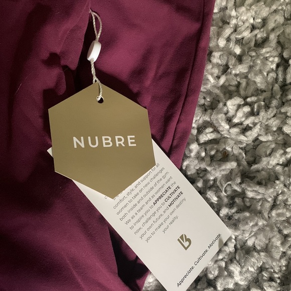 Buffbunny Revolution Tank - Picture 6 of 7